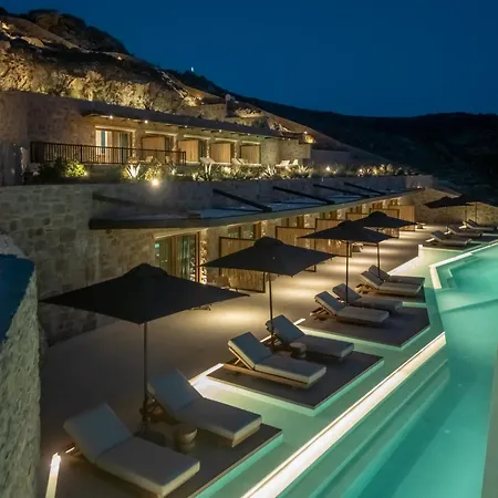 Petrablu Mykonos * Ftelia (Mykonos)