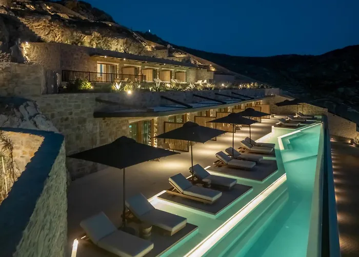 Petrablu Mykonos * Ftelia (Mykonos)